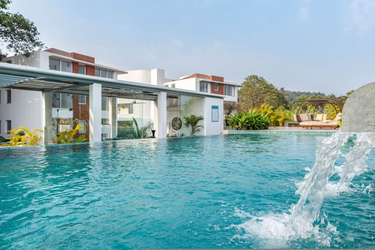Room 5, El Arbol by Hireavilla -2BR Apartment in Nerul, North Goa
