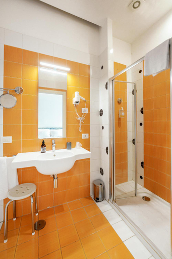 Bathroom 4, Attico Partenopeo, Napoli