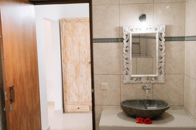 Bathroom 4, Bramasa Ubud Guest House, Gianyar