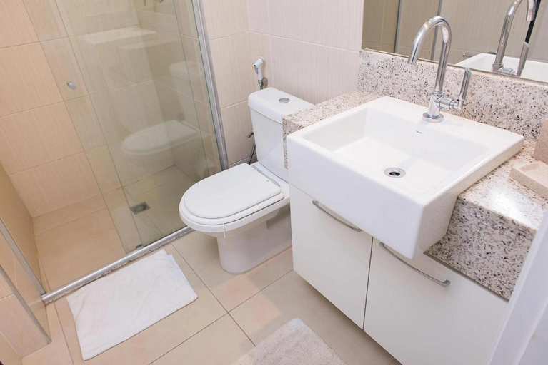 Bathroom, Landscape Comfort Residences, Fortaleza