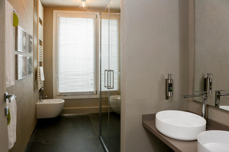 Bathroom 4, Hotel Village, Aosta