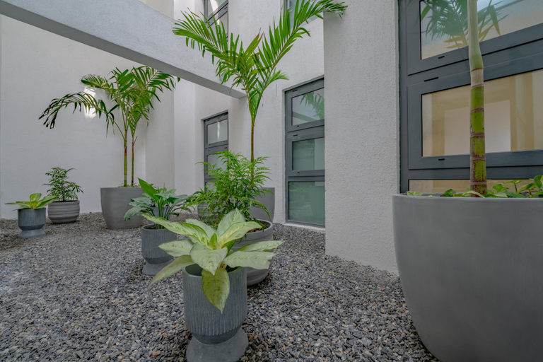 Exterior & Views 1, The Pelican Hotel Cantonments Accra, Accra