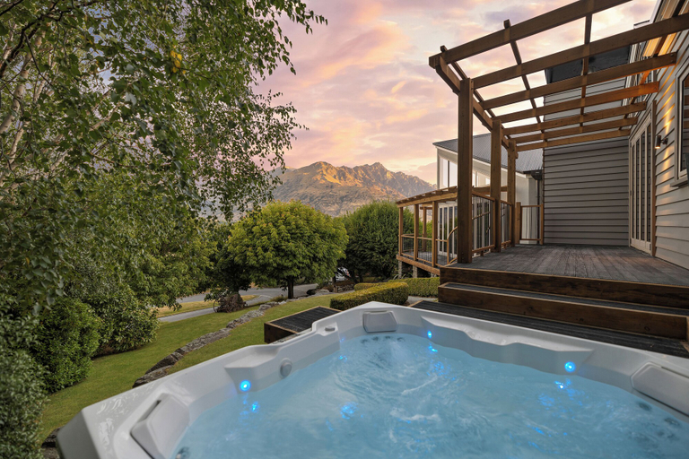 Sport & Beauty 2, Pinnacle Villa, Queenstown-Lakes