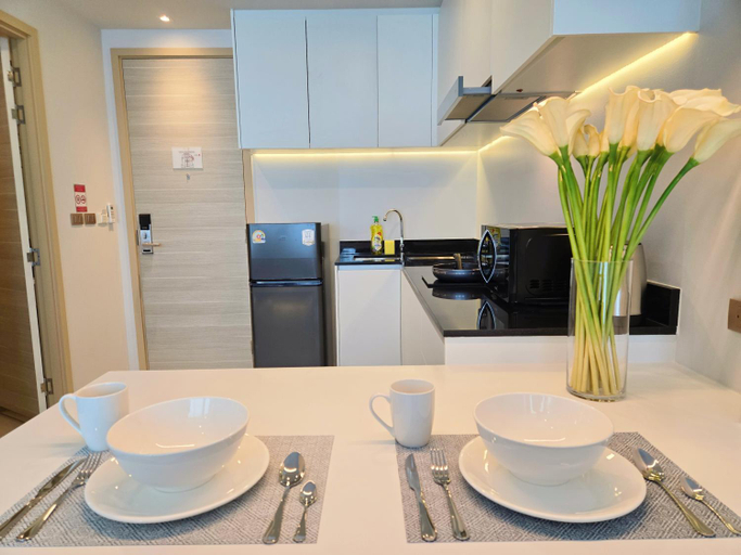 Others 2, Ostay Karon Utopia, Pulau Phuket