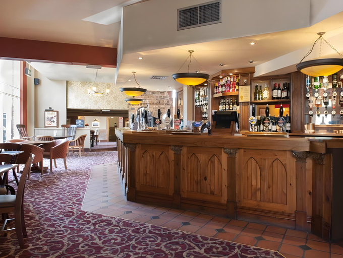 Food & Drinks 4, Meadow Farm, Redditch by Marstons Inns, Worcestershire