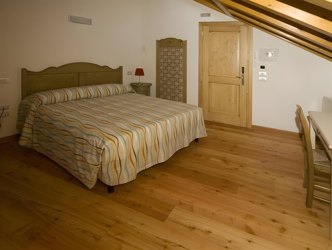 Bedroom, Albergo Parigi, Belluno