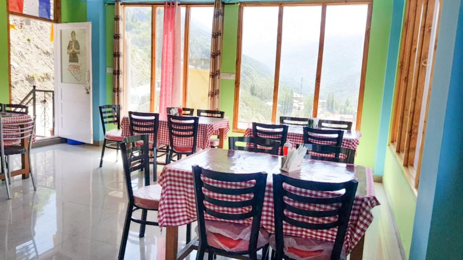 Food & Drinks 3, Pine Corn Guest House, Lahul & Spiti