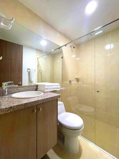 Bathroom 3, Hotel Prado 72 INN, Barranquilla