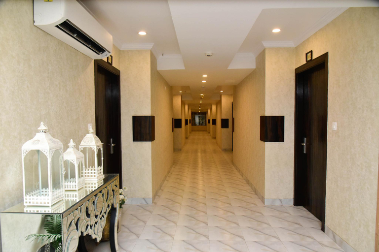 Public Area 2, Hotel Casa Aishbagh, Lucknow
