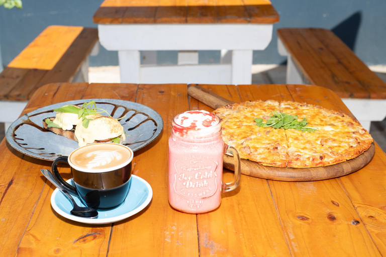 Food & Drinks 5, No. 20 On The Beach Guesthouse, eThekwini