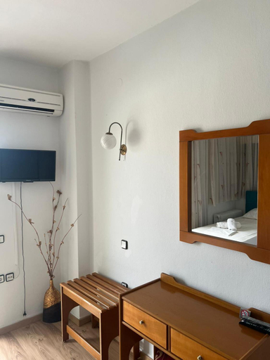 Others 5, Hotel Athina, Central Macedonia