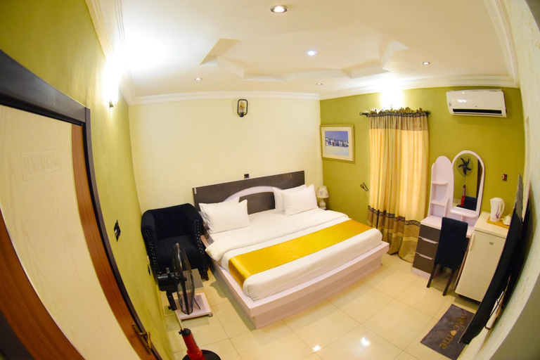 Bedroom 3, Remzy Hotel & Suites, Olomore, Abeokuta South