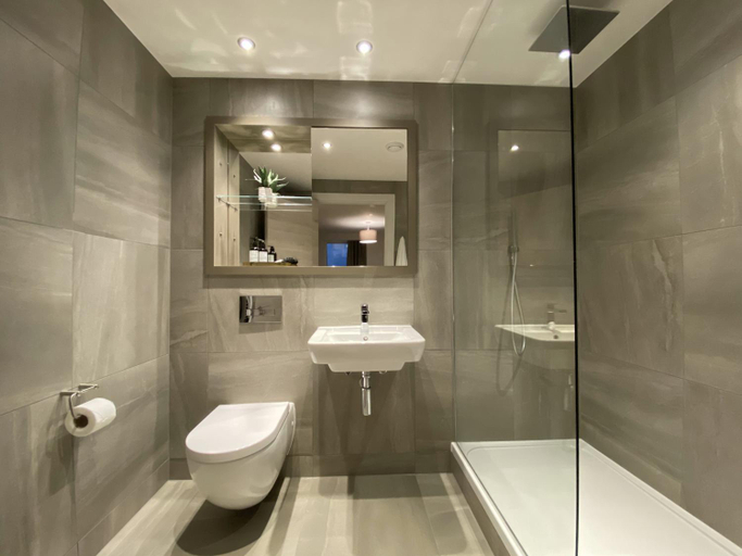 Bathroom 3, Charles Hope Manchester Centre, Manchester