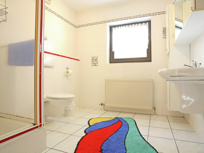 Bathroom 4, Wohnung in der Nahe des Skigebietes in Diemelsee, Waldeck-Frankenberg