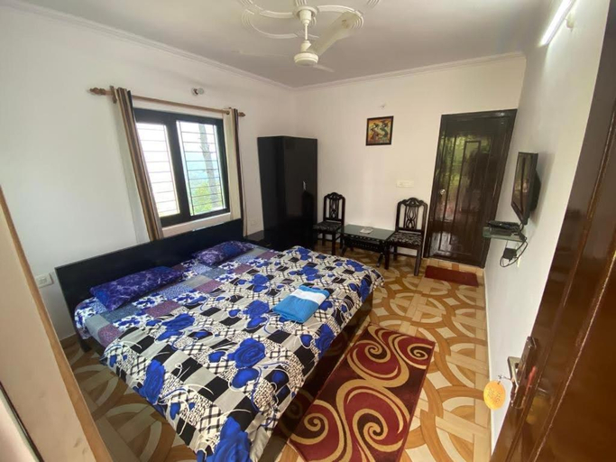 Bedroom 1, Sunrest Villa, Nainital