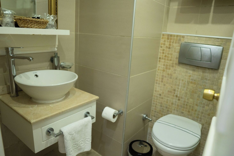 Bathroom 5, Avicenna Hotel - Special Class, Fatih