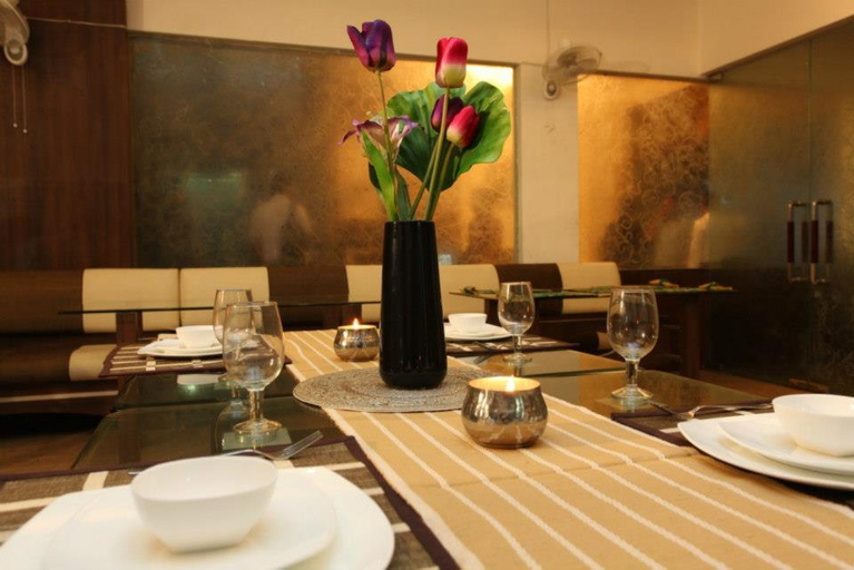 Food & Drinks, Goroomgo Shanta Inn Lucknow, Lucknow