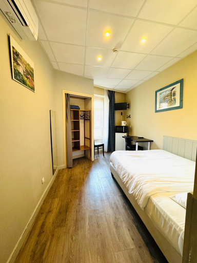 Bedroom 4, Hotel Saint Andre Gare SNCF, Puy-de-Dôme