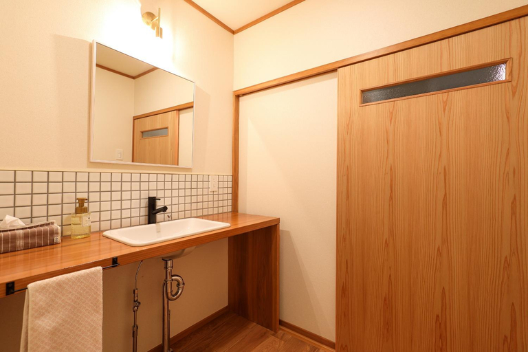 Bathroom 5, Tsukasaya Ryokan, Tsuruoka