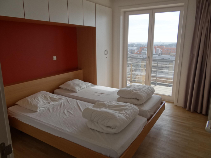 Bedroom 2, Apartment in Nieuwpoort by the Beach, West-Vlaanderen
