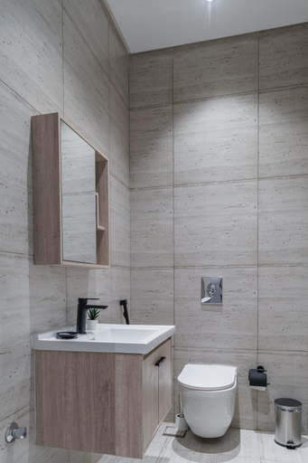 Bathroom 4, Almajdiah Residence 127, Riyadh