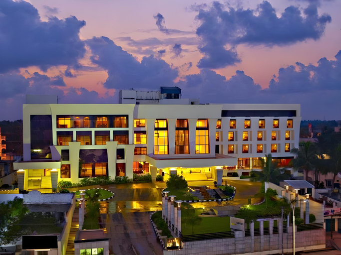 Exterior & Views 1, The Sunway Manor, Puducherry