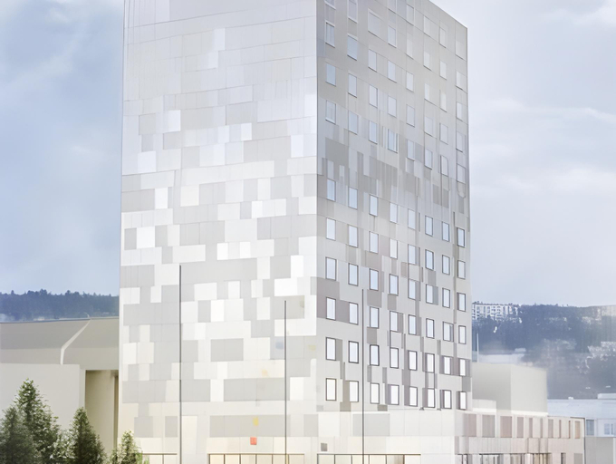 Exterior & Views