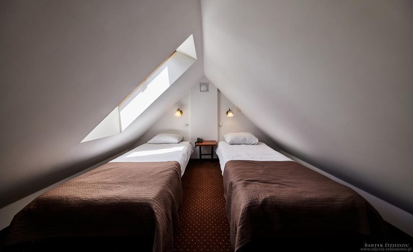 Bedroom 3, Hotel Beskidzki Raj Medical SPA, Sucha