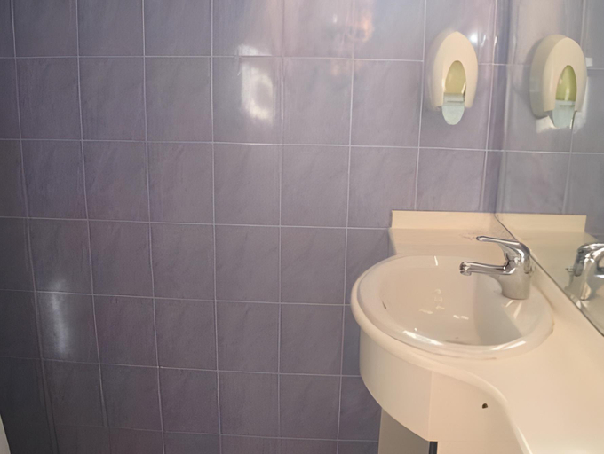 Bathroom 3, Family Hotel Yagoda88 - Free Parking, Stolichna