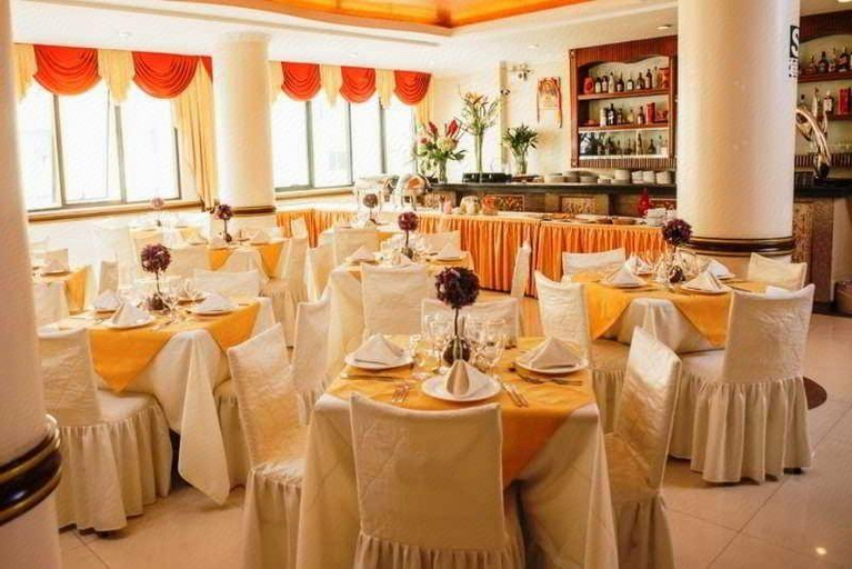 Food & Drinks 5, Kingdom Hotel, Lima