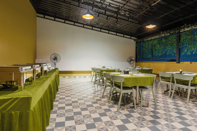 Food & Drinks 4, Treebo Deluxe Inn, Chromepet, Kancheepuram