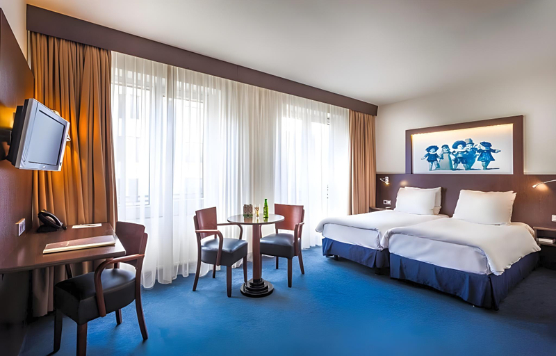 Bedroom 2, Hotel Die Port van Cleve, Amsterdam