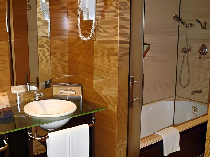 Bathroom 5, Alanda Hotel Marbella, Málaga
