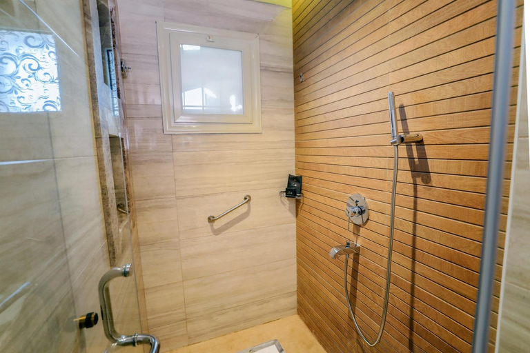 Bathroom 3, Cairo Taj Hotels & Suites- Mohandessin, Ad-Duqi