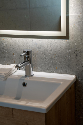 Bathroom 3, The Republic Boutique Hotel
