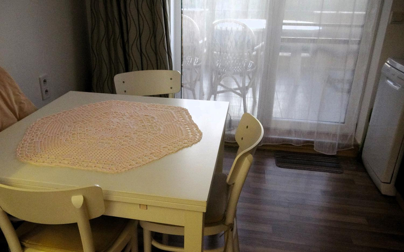 Bedroom, Seafront Apartment im Obzor Beach Resort, Byala