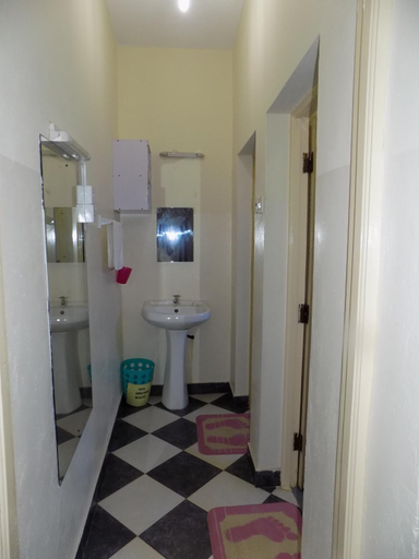 Bathroom 3, Jacyjoka Apartments Nyali, Nyali