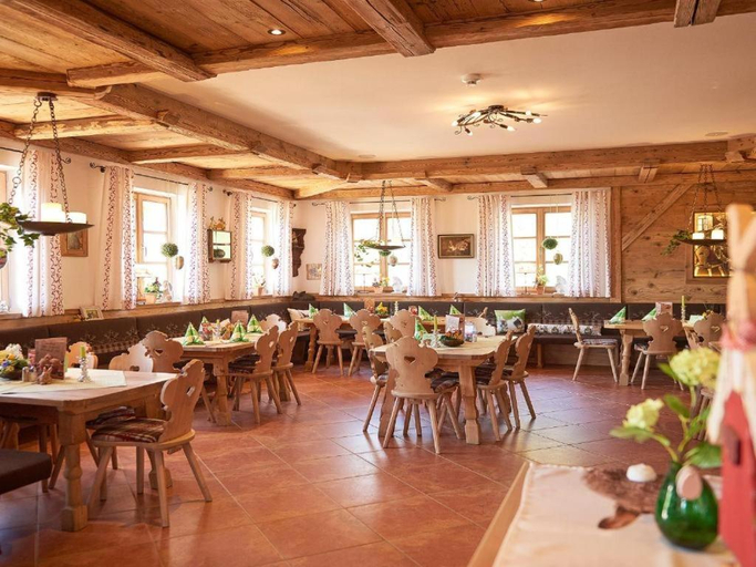 Food & Drinks 4, Berghotel Birkenhof GmbH, Traunstein