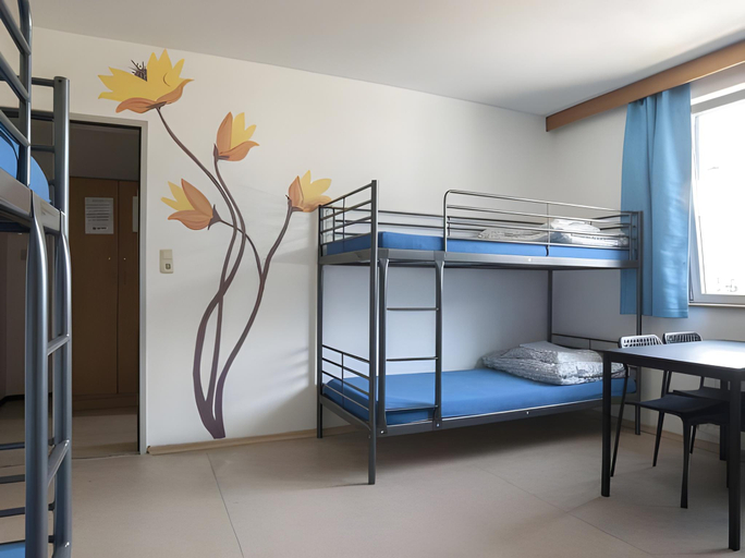 Bedroom 3, Hostel Marmota, Innsbruck
