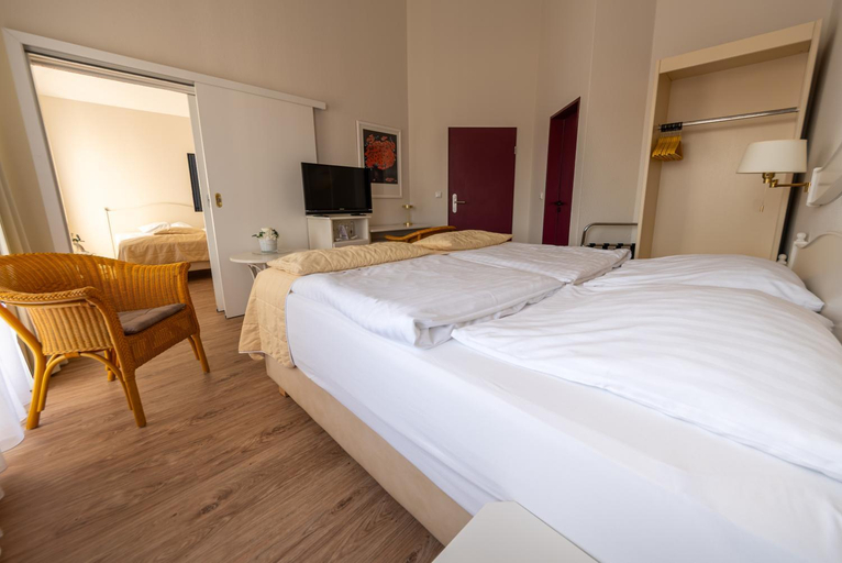 Bedroom 3, Kastanienhof, Hameln-Pyrmont
