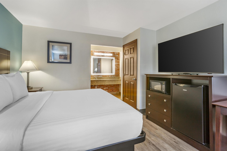 Bedroom 3, Best Western Copper Hills Inn, Gila