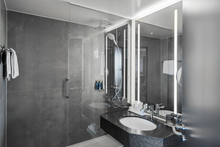 Bathroom 5, ScanHotels City, Rostock