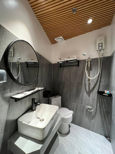 Bathroom 4, Terra Hotel, Kawit
