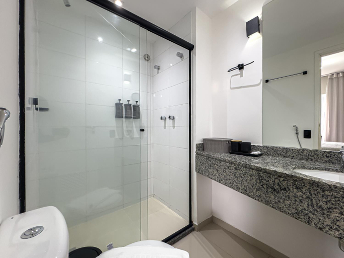 Bathroom 4, Suite Patio Paulista 14, São Paulo