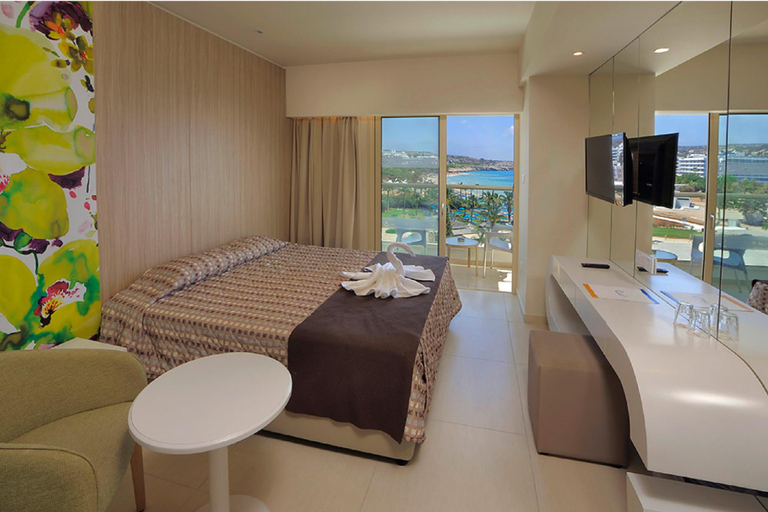 Bedroom 3, Nelia Beach Hotel