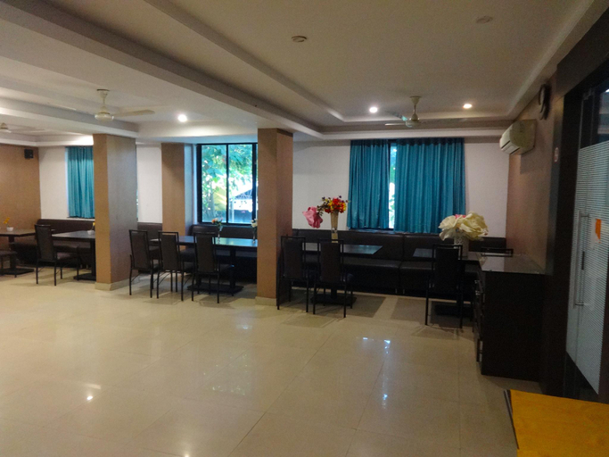 Food & Drinks, Hotel Flora Inn, Nagpur