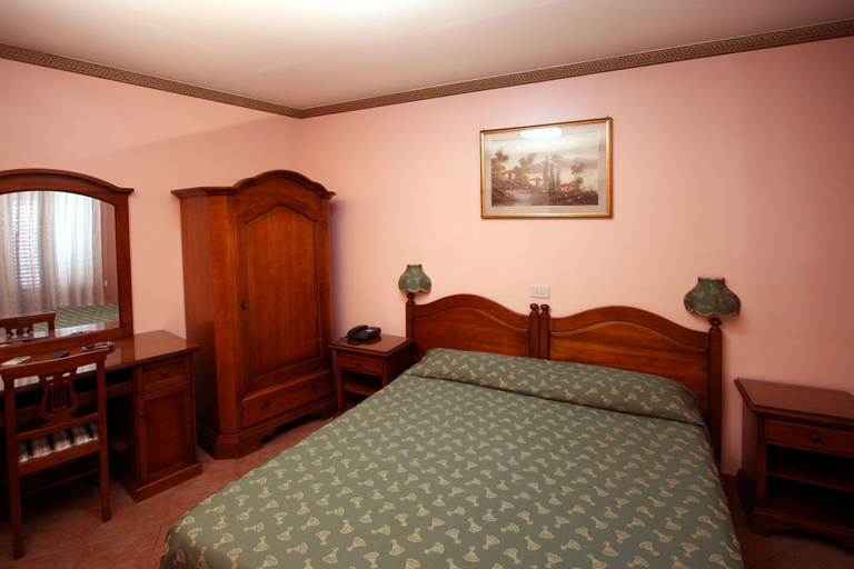 Bedroom 3, Hotel Cortese, Palermo