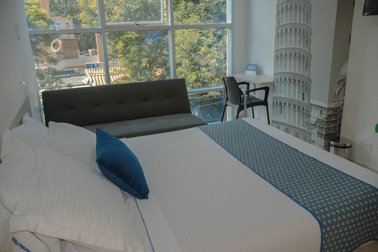 Bedroom 3, Hotel Laureles Plaza, Medellín