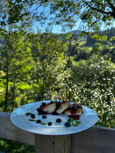 Food & Drinks, D&T Hotel, Verkhovyns'kyi