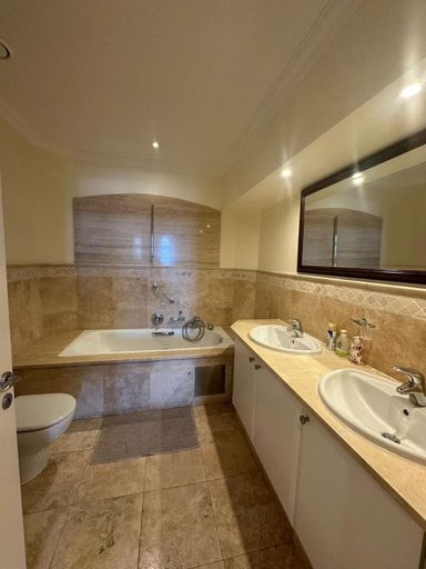Bathroom 3, 702 Oyster Rock, eThekwini